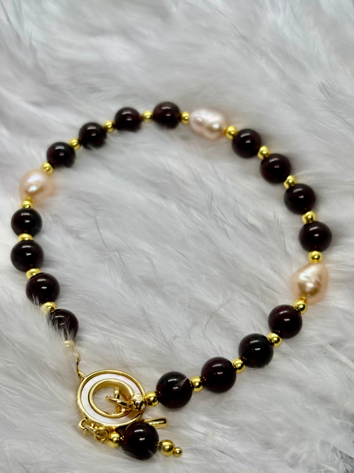 The combination of Garnet and Pearl