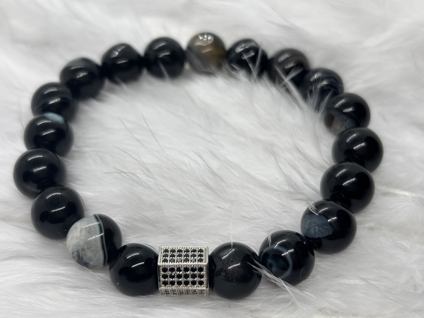 🖤 ONYX — The Gentleman’s Stone 🖤