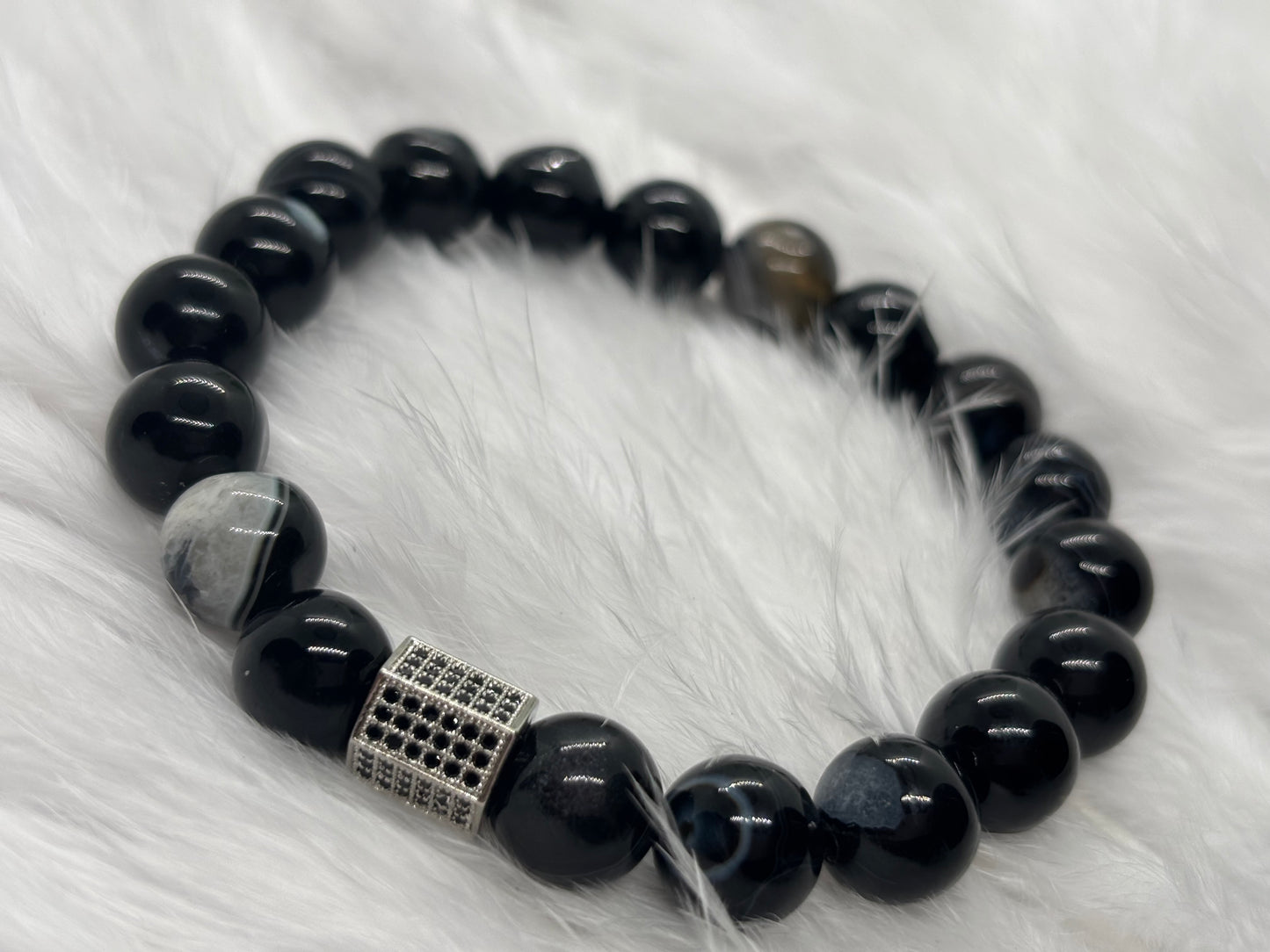 🖤 ONYX — The Gentleman’s Stone 🖤