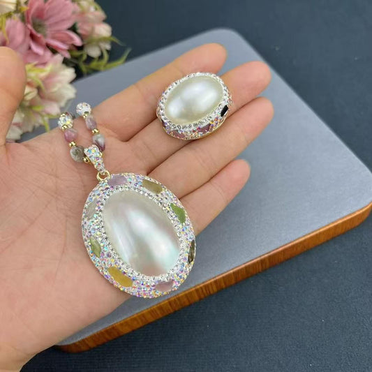 natural Mother of Pearl centerpiece